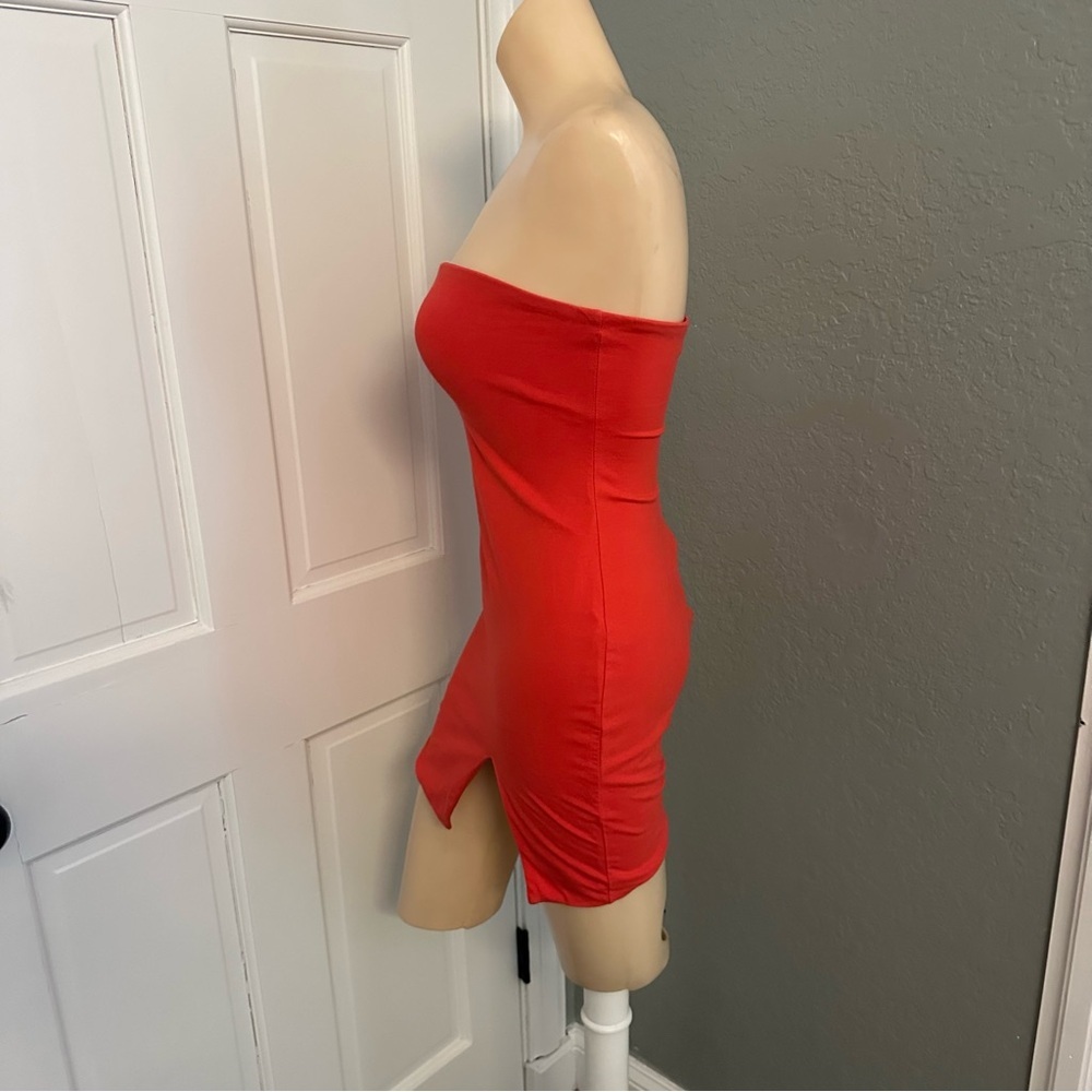 BY THE WAY REVOLVE STRAPLESS MINI DRESS - Picture 6 of 9
